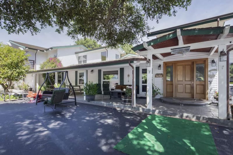 The ranch house and its courtyard